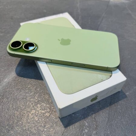 IPhone 17 256GB Green